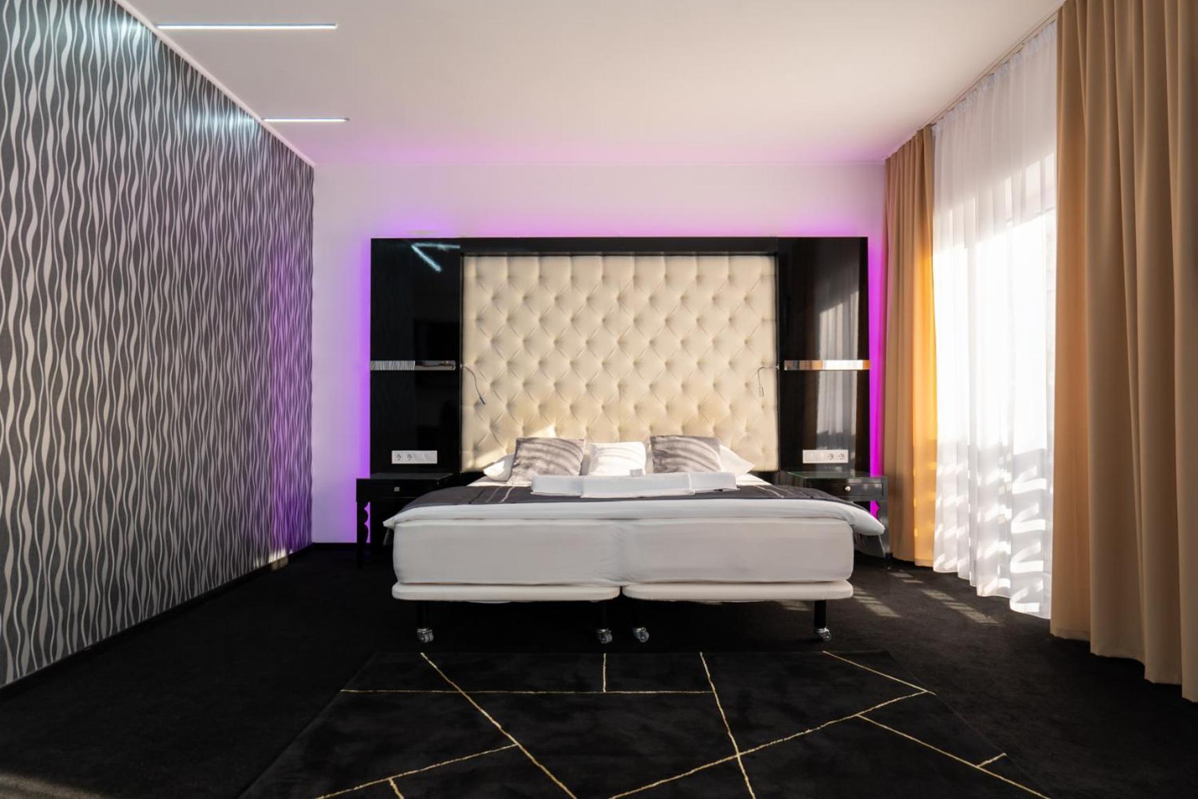 Titan Centrum Apartman Nyiregyhaza Bagian luar foto